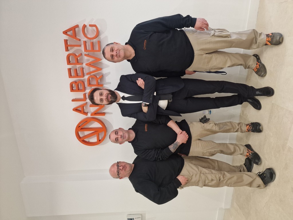 Equipo de Mantenimiento Alberta Norweg